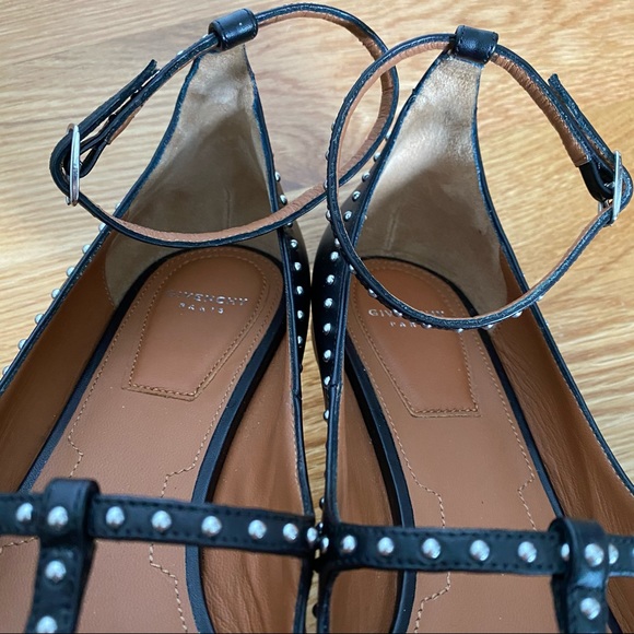 New Givenchy Studded Leather Ballet Flat - Picture 9 of 9